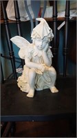 Resin angel statue