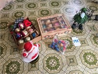 Lot of Vintage Christmas Decor