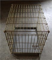 Metal dog crate
