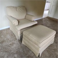 Thomasville Armchair w/ Ottoman