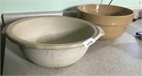 Stoneware Bowl and Serving Bowl