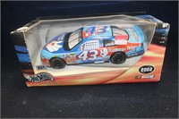 DIECAST NASCAR "HOTWHEELS" #43