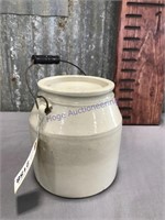 Crock bucket w/ lid--7.5 inches tall