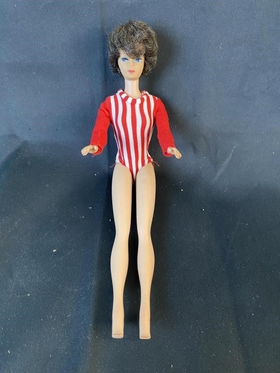Vintage 1692 Midge Barbie