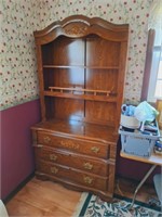 3 Drawer Dresser with Hutch Top