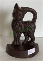 Cast metal kitty cat doorstop 4 1/2 inches tall