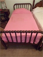 Jenny Lind style single bed