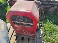 Lincoln Electric AC-225 Welder