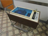 Table tournante avec radio intégrée années 1970