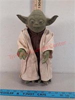 Star wars Yoda figure