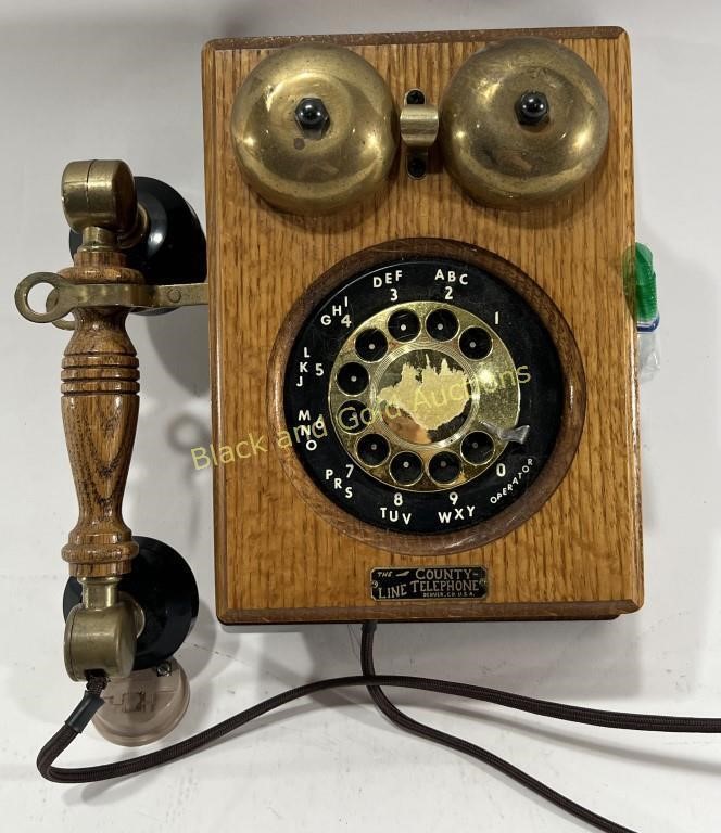 Vintage Country Line Wall Mount Telephone