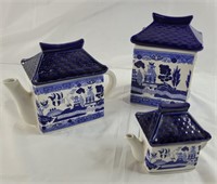 Pagoda Blue Willow tea set