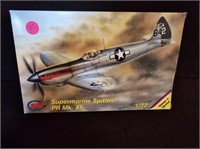 MODEL AIRPLANE NEW IN BOX