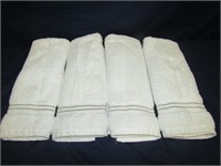 4   100% Cotton Hand Towels