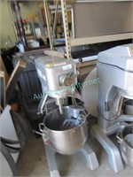 30 quart Mixer