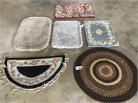 ASSORTMENT OF THROW RUGS
