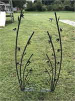 2 Bamboo style metal garden decorations