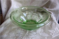 VINTAGE HAZEL ATLAS GREEN GLASS BOWL