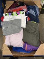 SMALL BOX LOT OF CLOTHES VARIETY OF SIZES