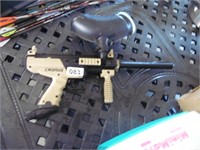 CRONUS PAINTBALL GUN