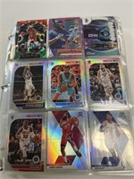 BINDER OF 220 CARDS ROOKIES / SUBSETS AND MORE