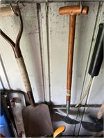 Garden Tools / Shovel
