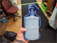 Travel pet bottle