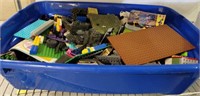 TOTE OF LEGOS AND BUILDING BLOCKS
