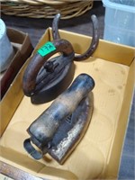 2 Vtg Irons Flat & electric iron & horseshoe