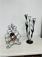 2 wire ornaments, wine rack & flowers