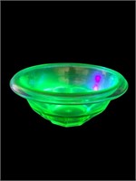 Vintage Hazel Atlas Uranium Glass Rest Well Bowl