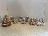 Calico Kittens figurines
