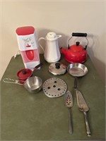 Fresh Tea maker, kettle, small pots