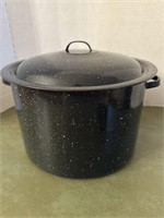 Granite canning pot