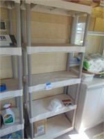 Plastic 5 shelf storage unit