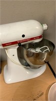 Kitchen Aid Mixer, not tested