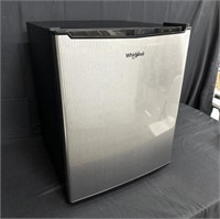 Whirlpool Refrigerator mini fridge tested