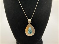 Sterling Chain & Turquoise Pendant 12.2gr TW. 28in