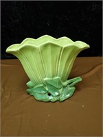 Lovely Tulip planter in green by McCoy approx 8.5
