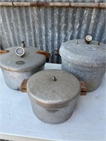 3 Pressure Cooker Pots