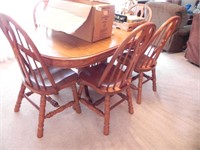 Nice Tell City Chair Co. (1912 19) Pedestal Table