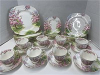 8 Place Settings of Royal Albert - Blossom Time