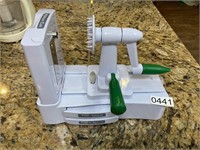 Peeler machine