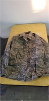 Military Camo Women's Jacket (10R)
