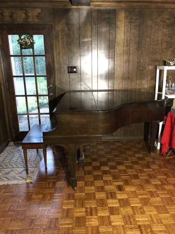 Kurtzman Baby Grand Piano 7 Bench