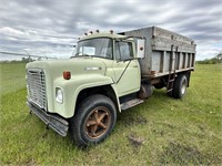 1975 International LoneStar Gravel Truck