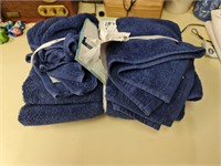 2 towels 2 wash cloths
