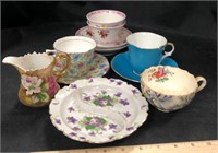 Tea cups & saucers ++ more