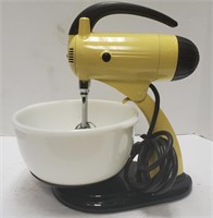 Vintage Sunbeam Mixmaster electric mixer with