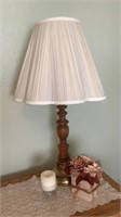 Table Lamp & Decor